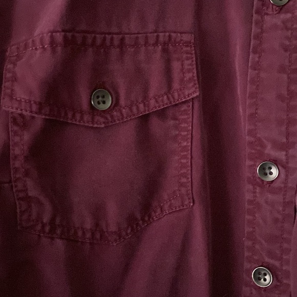 Torrid Button Down Top sz 0 - Picture 3 of 5